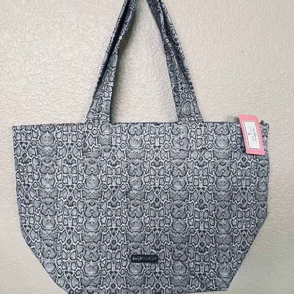 Simply Southern Gray Python Snake Tote Bag - Picture 5 of 10